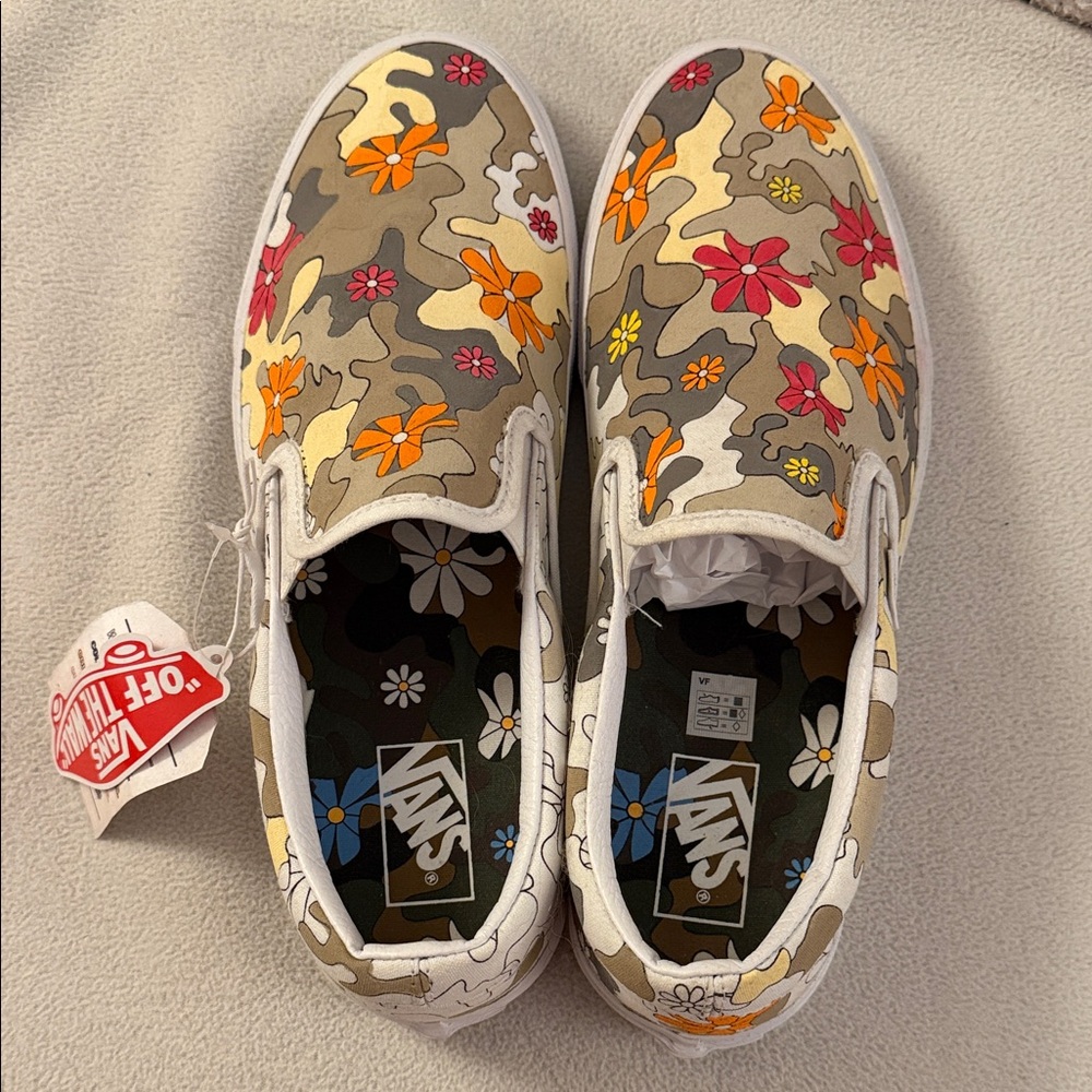 BRAND NEW Van’s Slip Ons